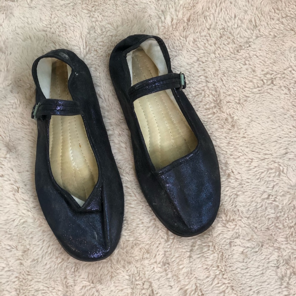 Urban Outfitters Glitter Mary-Jane Shoes